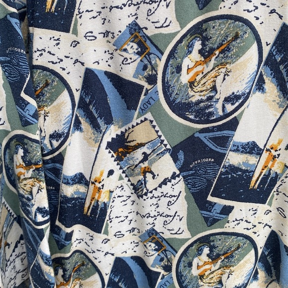 Vintage Men’s Hawaiian Shirt - Picture 6 of 6